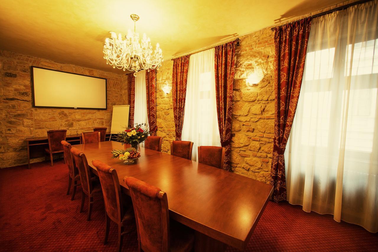Hotel Rous Plzeň Eksteriør billede